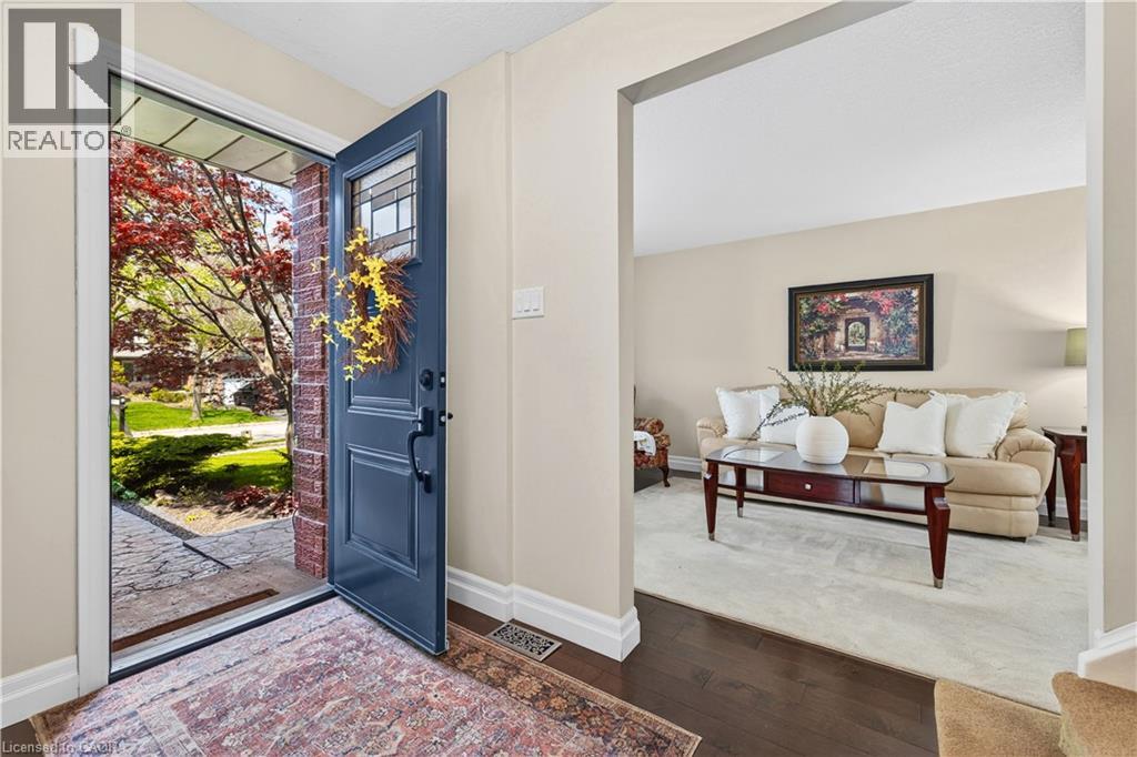 108 OLD FOREST Crescent thumbnail 7