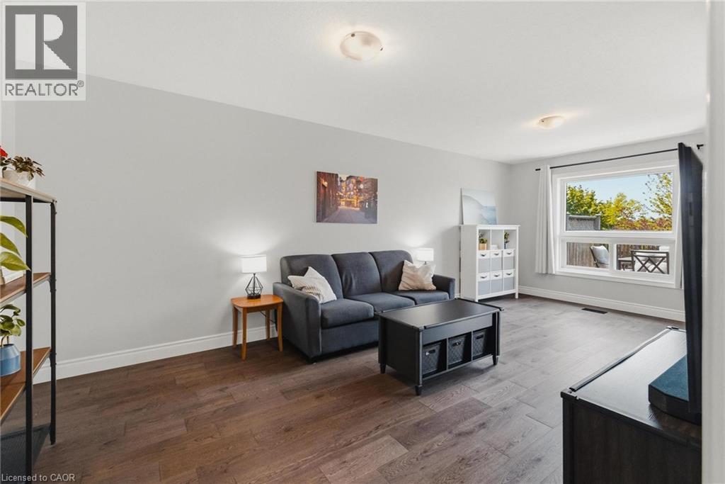 113 HOLLYRIDGE Crescent thumbnail 15