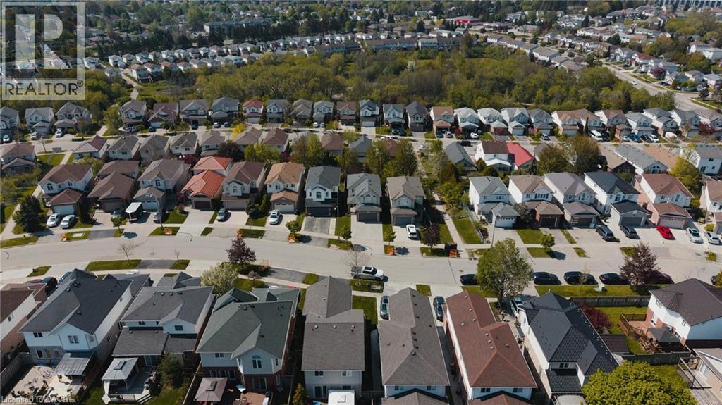 113 HOLLYRIDGE Crescent thumbnail 40