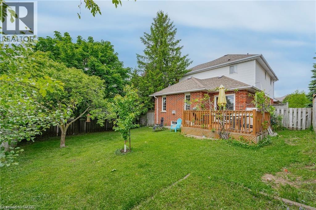 444 BURNETT Avenue thumbnail 41