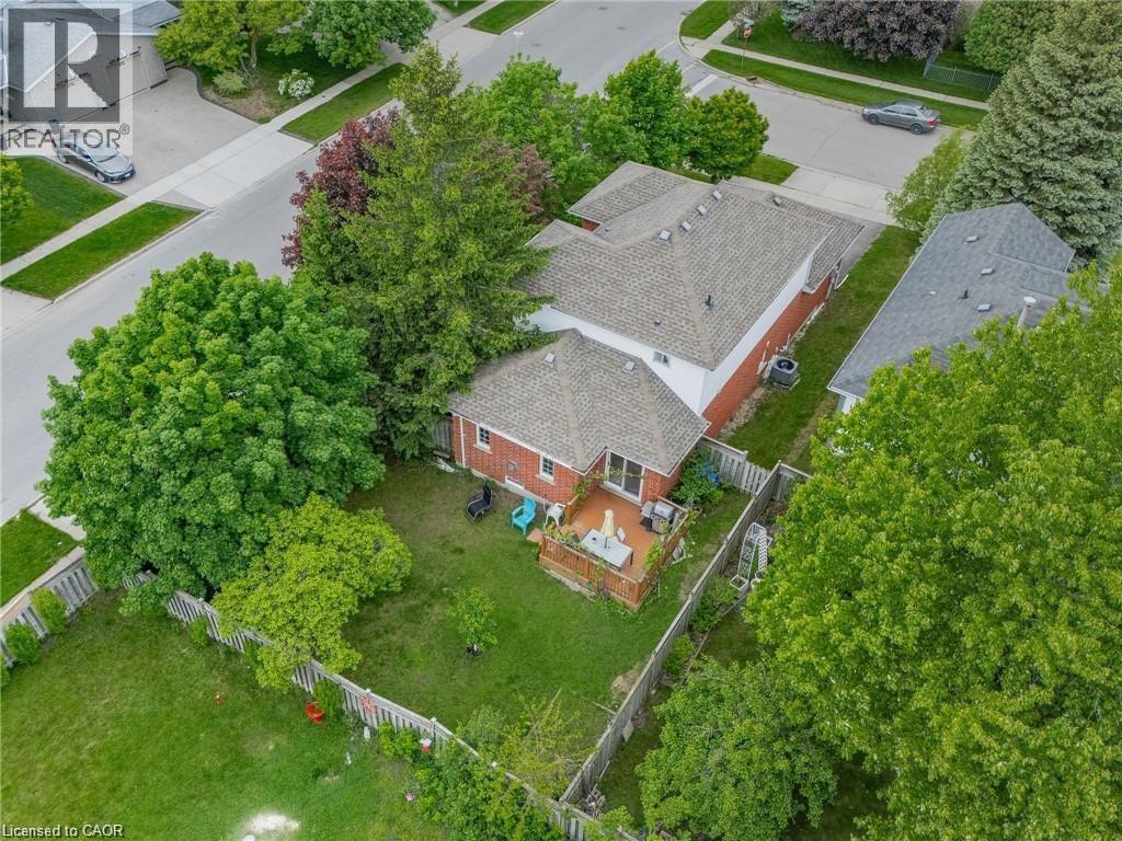 444 BURNETT Avenue thumbnail 45