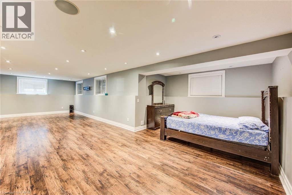 78 DOLMAN Street thumbnail 44