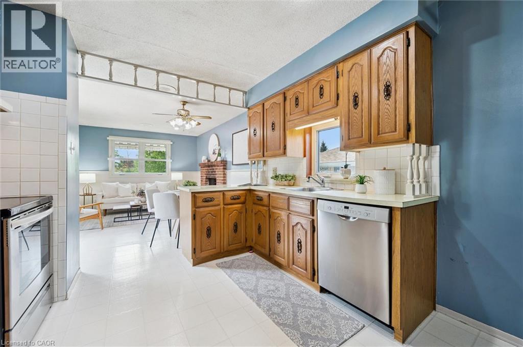 441 HIGHLAND Road E thumbnail 12