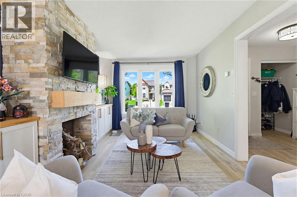 219 INGLIS Street thumbnail 12