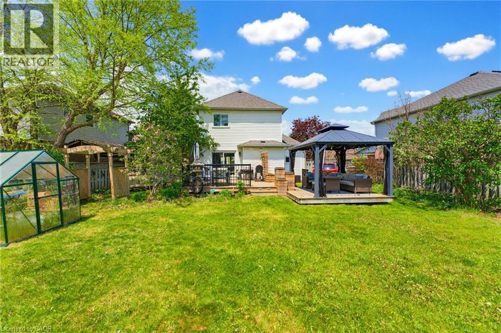 219 INGLIS Street thumbnail 31