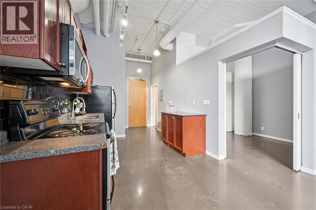 410 KING Street W Unit# 218 thumbnail 4