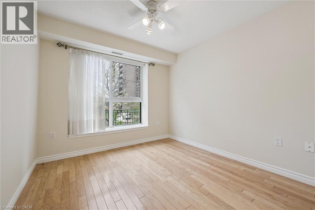 20 ST GEORGE Street Unit# 110 thumbnail 19