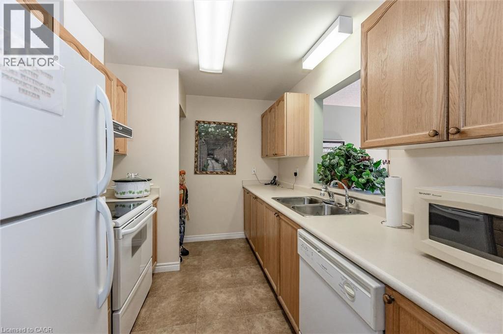 20 ST GEORGE Street Unit# 110 thumbnail 24