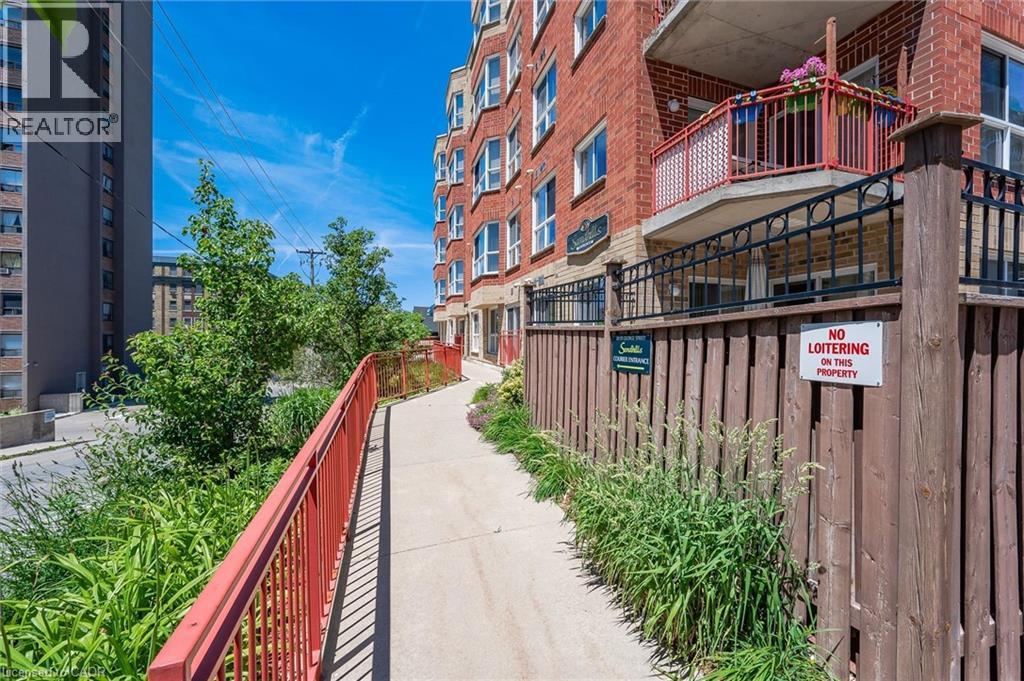 20 ST GEORGE Street Unit# 110 thumbnail 28