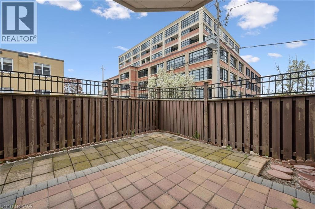 20 ST GEORGE Street Unit# 110 thumbnail 33