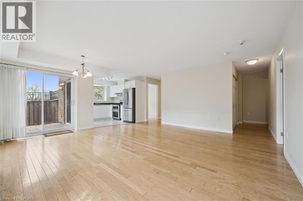 20 ST GEORGE Street Unit# 110 thumbnail 8