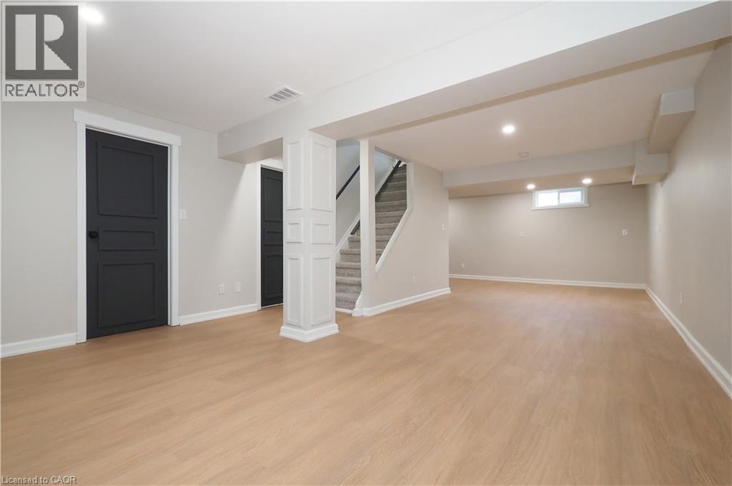 27 SCENIC WOOD Crescent thumbnail 33