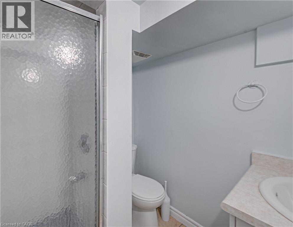 281 COURTLAND Avenue E thumbnail 38