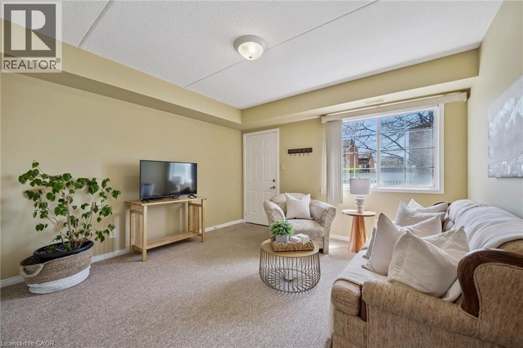 12 HOLBORN Drive Unit# 3A thumbnail 15
