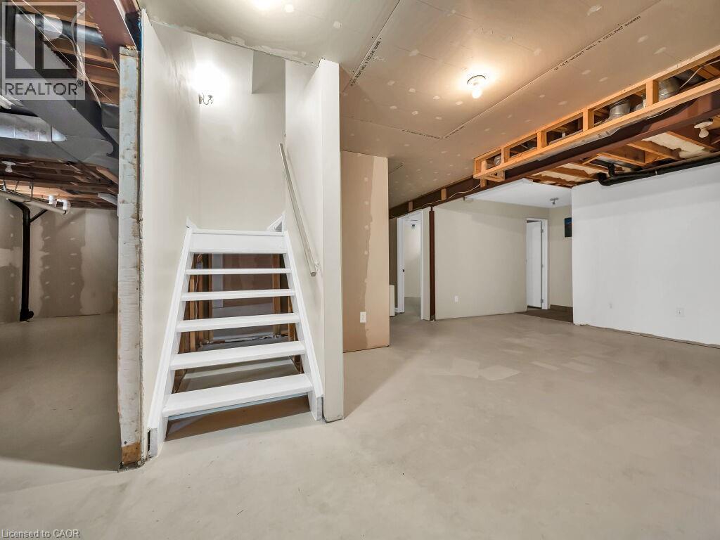16 GLENNIE Court thumbnail 35