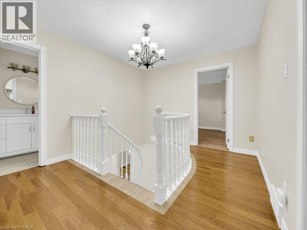 16 GLENNIE Court thumbnail 23