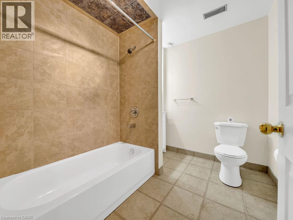 16 GLENNIE Court thumbnail 40