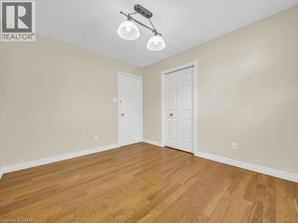 16 GLENNIE Court thumbnail 33