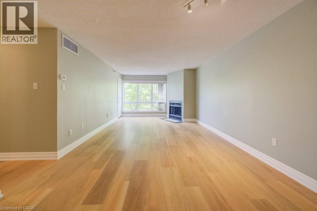 15 HOFSTETTER Avenue Unit# 221 thumbnail 23