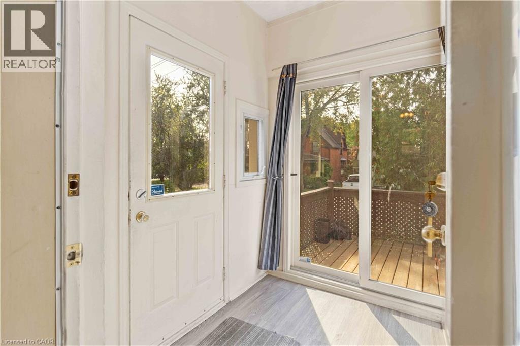 151 LOUISA Street thumbnail 7