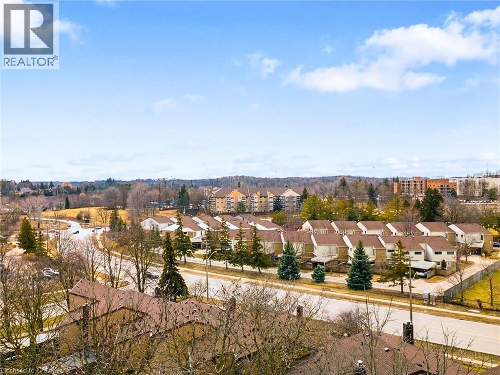 28 UNDERHILL Crescent Unit# 3 thumbnail 19