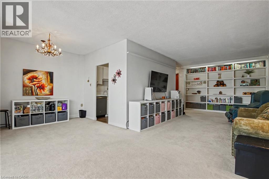 45 WESTMOUNT Road N Unit# 202 thumbnail 13