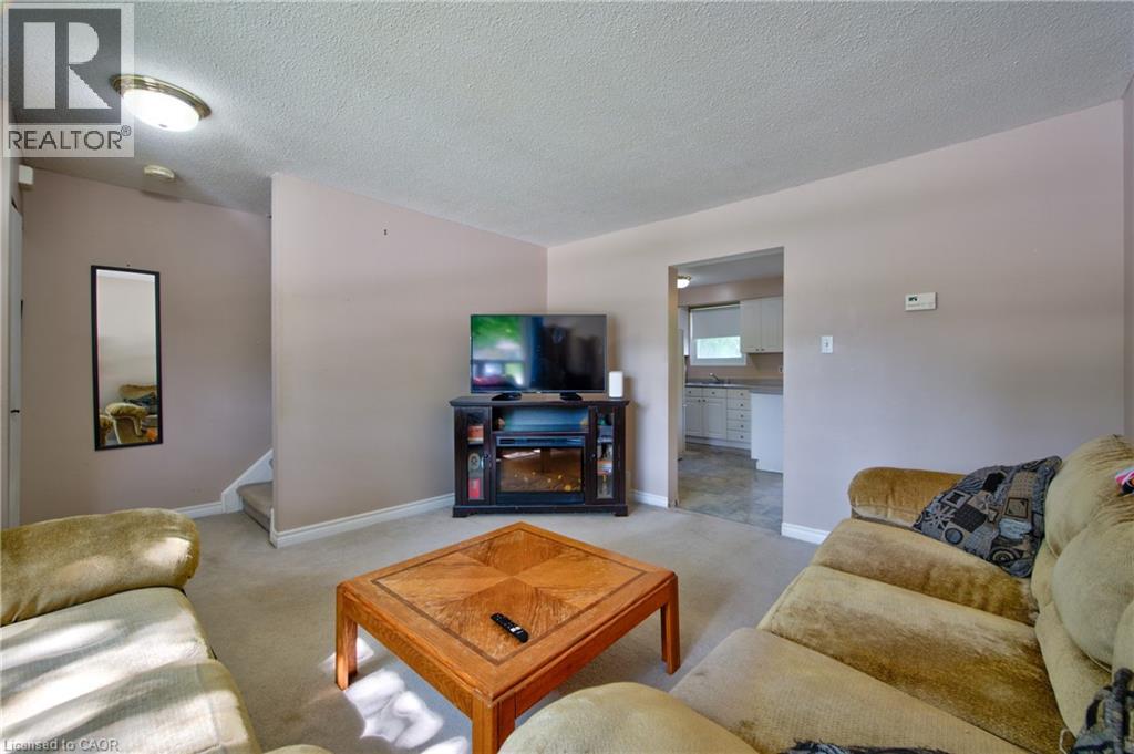 57 CLEMENS Avenue thumbnail 7