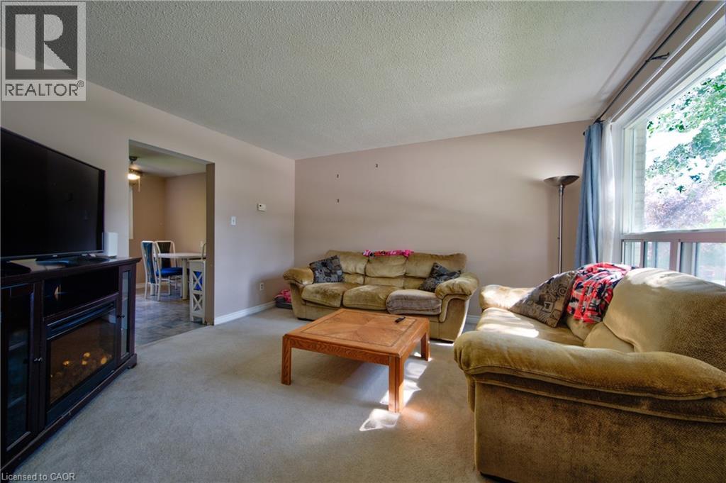 57 CLEMENS Avenue thumbnail 6
