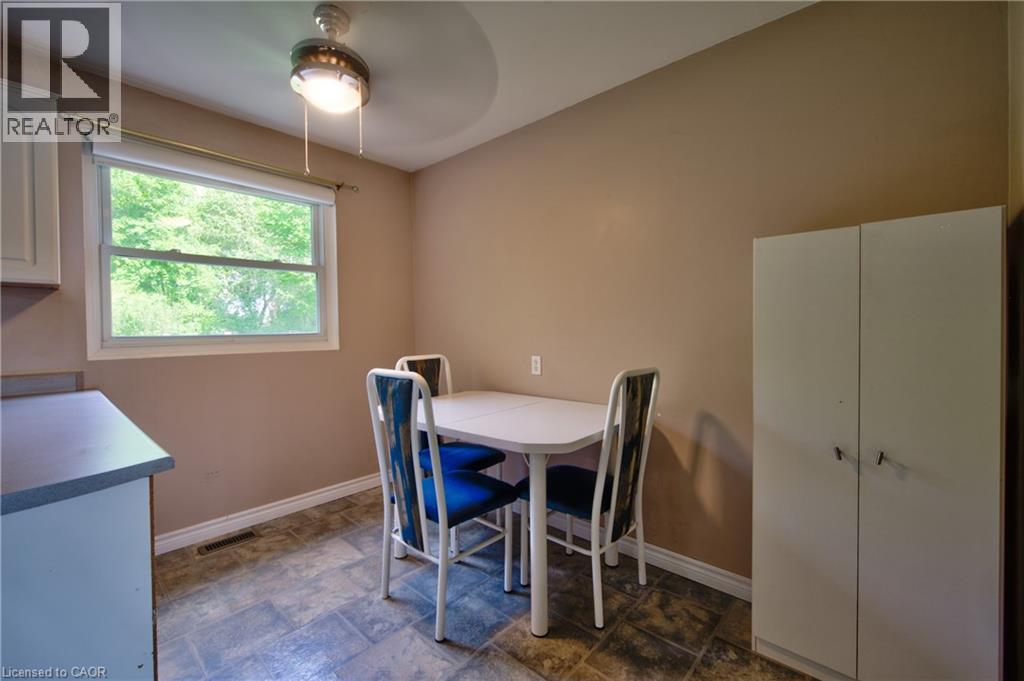 57 CLEMENS Avenue thumbnail 14