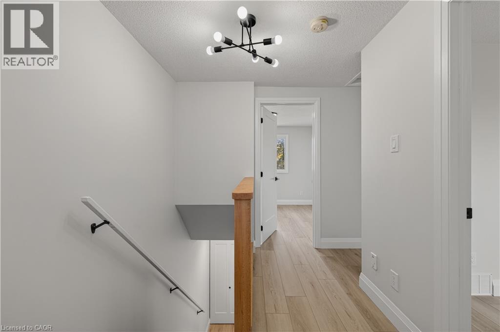 58 CATHERINE Street thumbnail 17