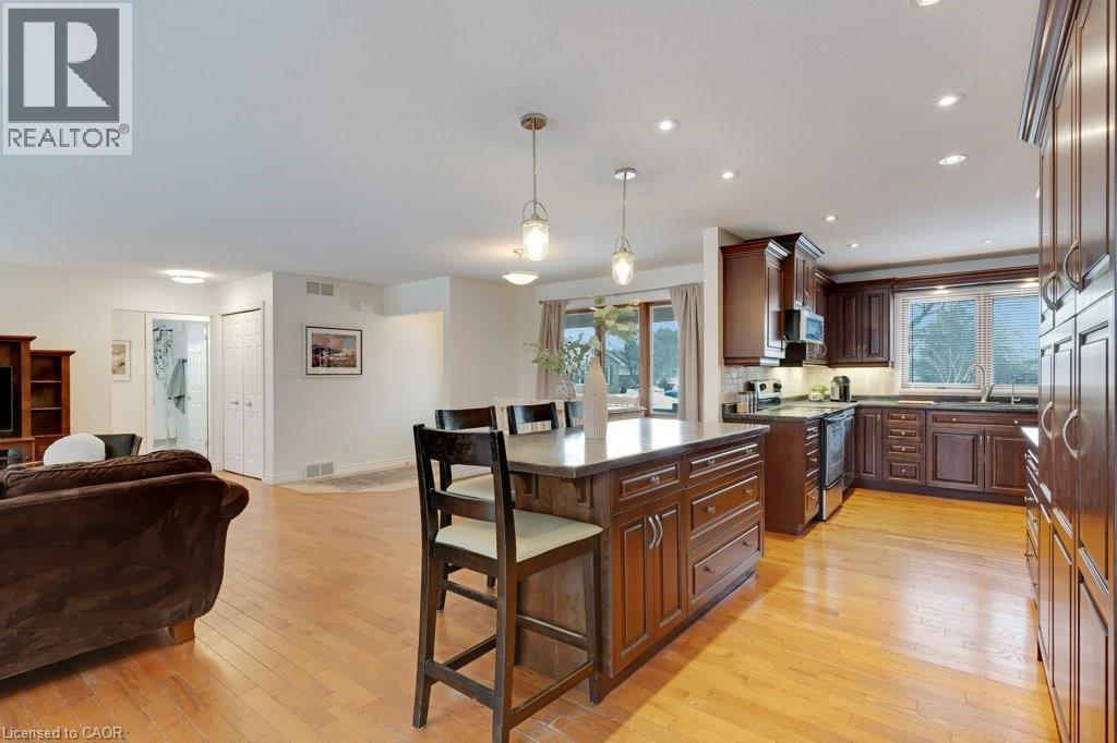 26 ESTHER Avenue thumbnail 5