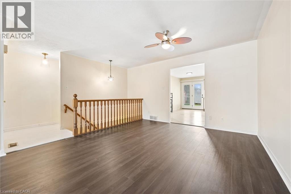 576 THORNDALE Drive thumbnail 8