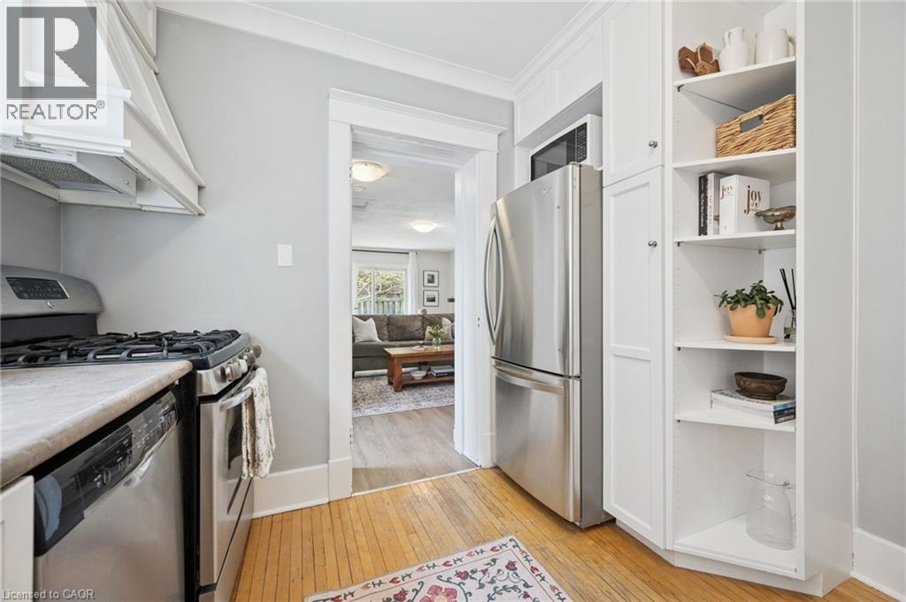 793 BELMONT Avenue W thumbnail 12