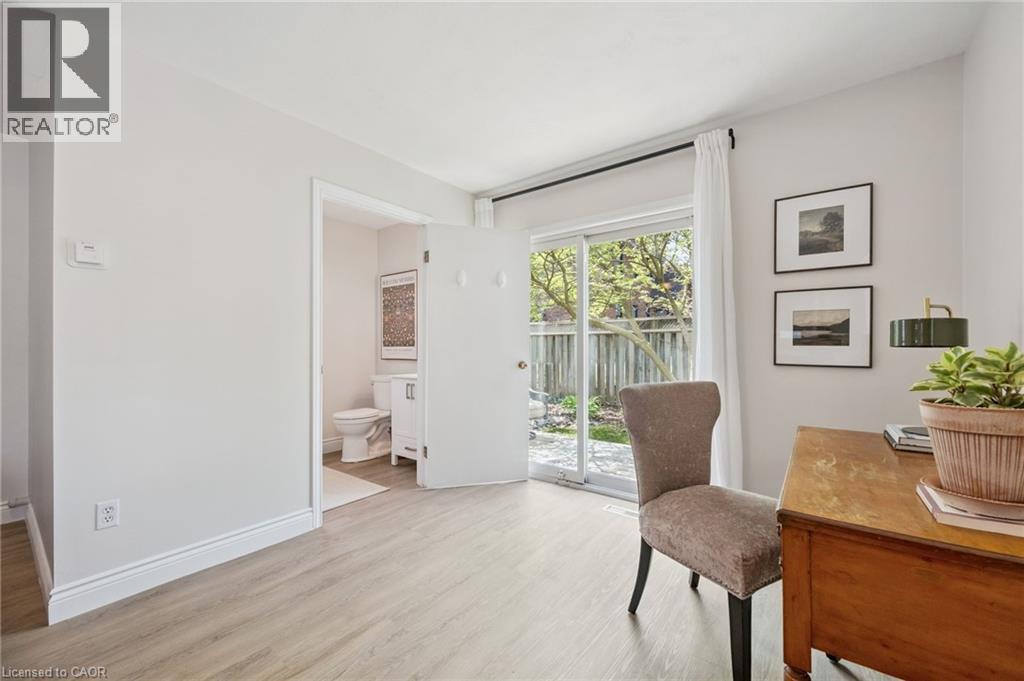 793 BELMONT Avenue W thumbnail 19