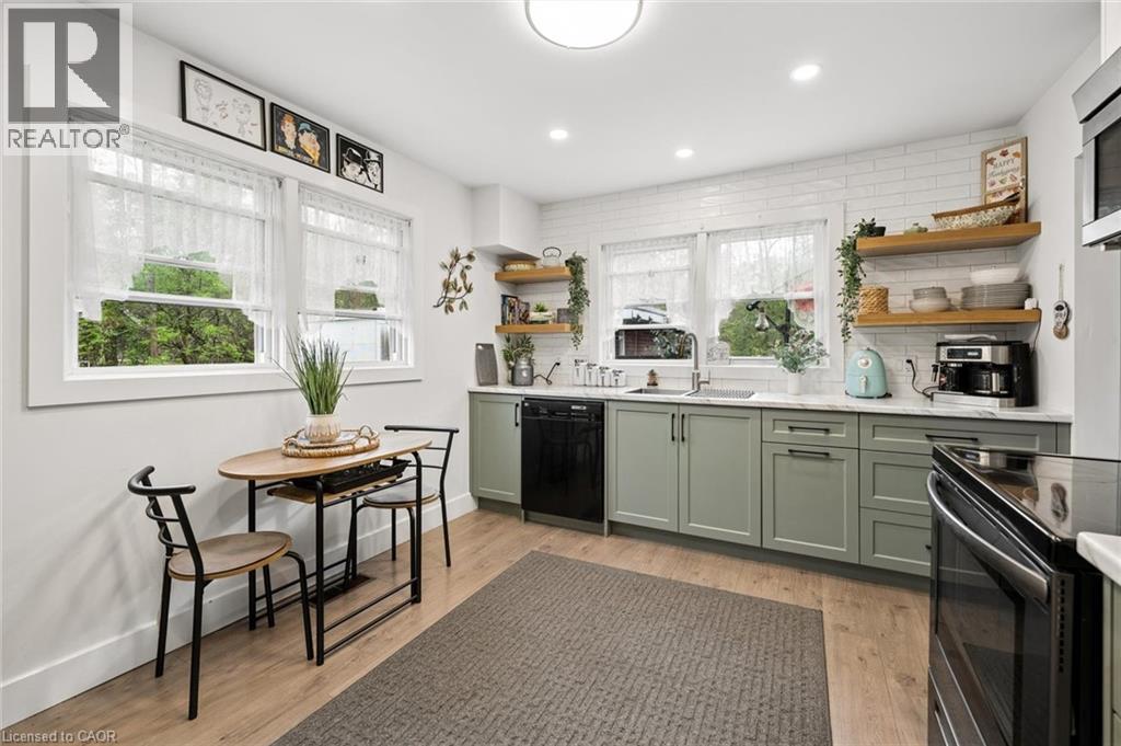 786 S STIRLING Avenue S thumbnail 14