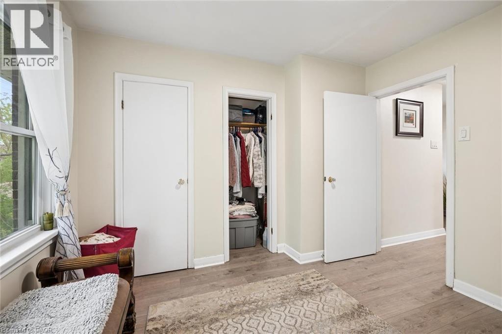 786 S STIRLING Avenue S thumbnail 31