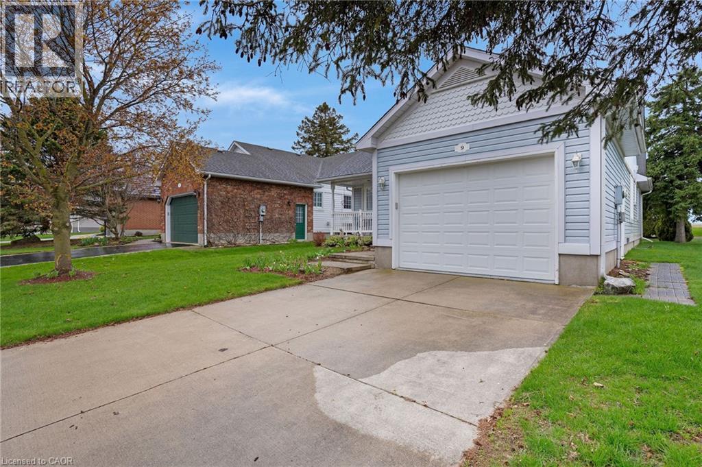 9 LAKEFIELD Court Unit# 89 thumbnail 46