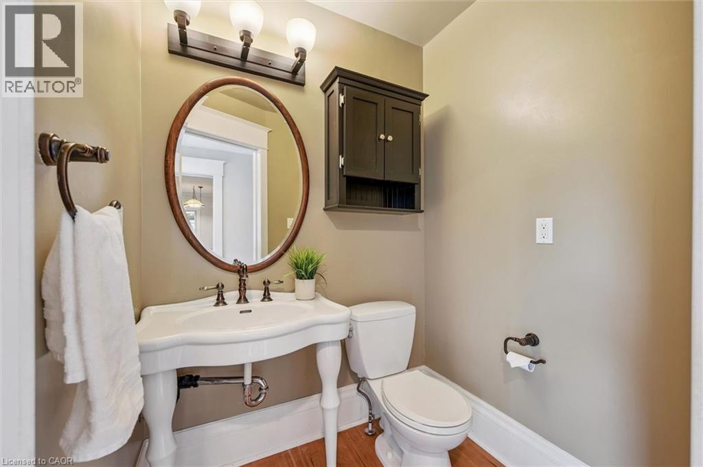 265 DOLPH Street N thumbnail 16