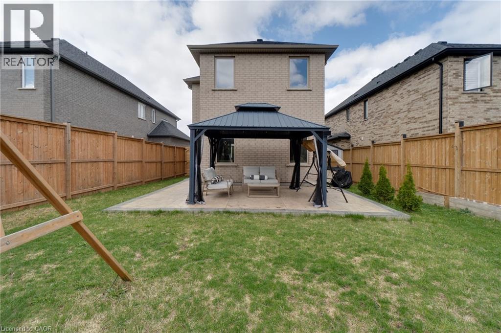 126 FOREST CREEK Drive thumbnail 43