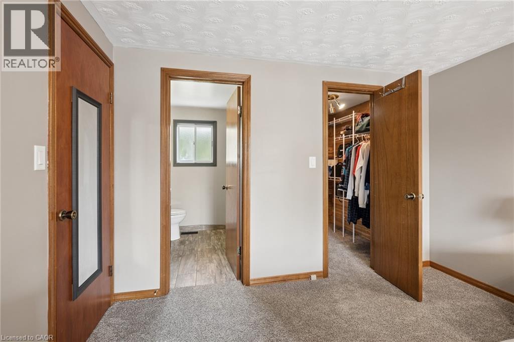 53 BOCK Court thumbnail 34
