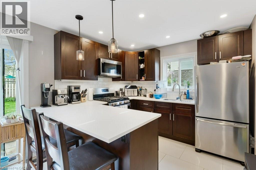 33 MEADOW WOODS Crescent thumbnail 6