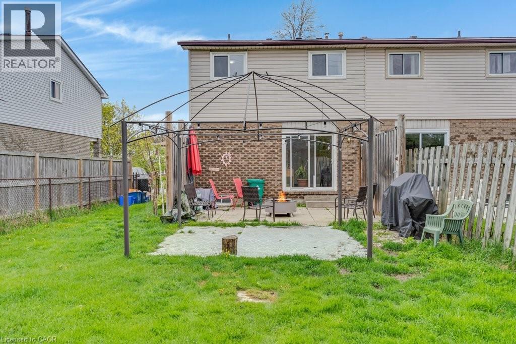 33 MEADOW WOODS Crescent thumbnail 21
