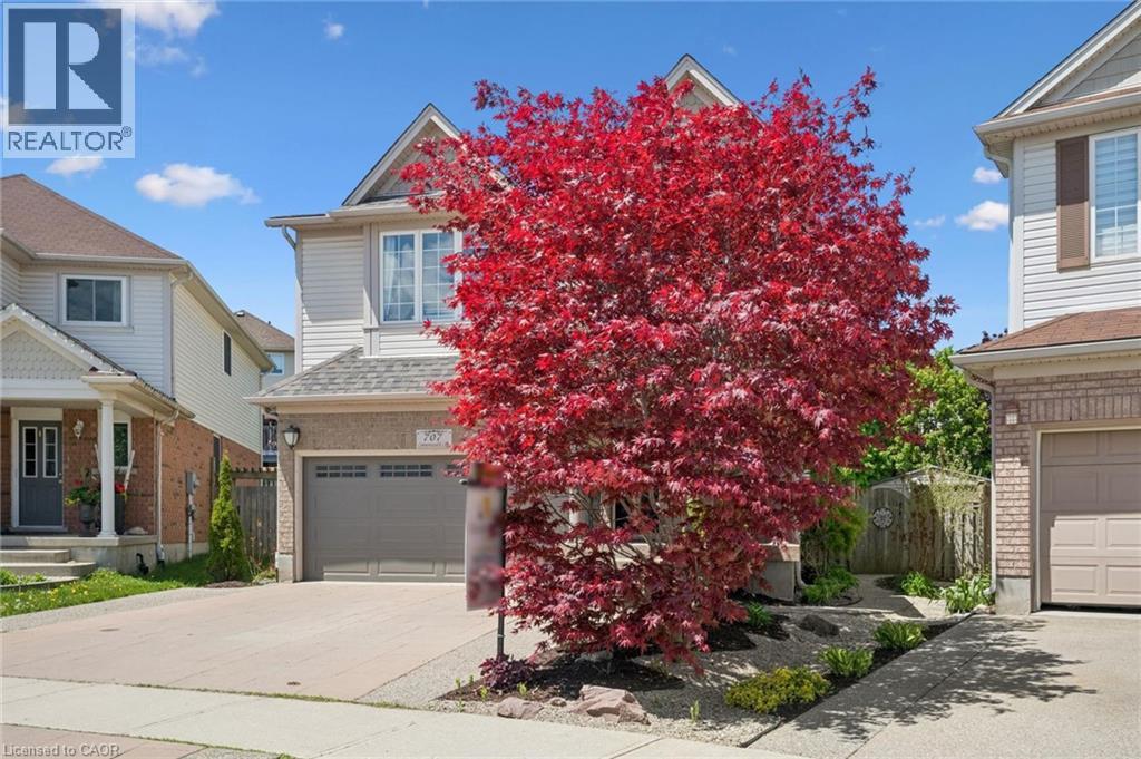 707 COMMONWEALTH Crescent thumbnail 3