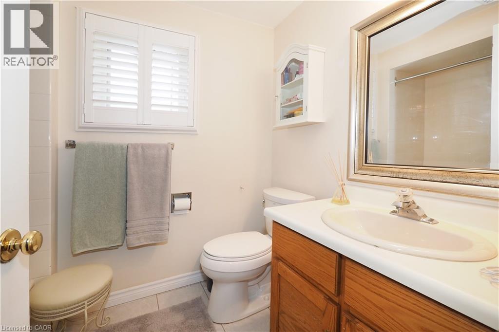 89 LYNNHAVEN Court thumbnail 18