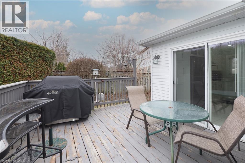 89 LYNNHAVEN Court thumbnail 28