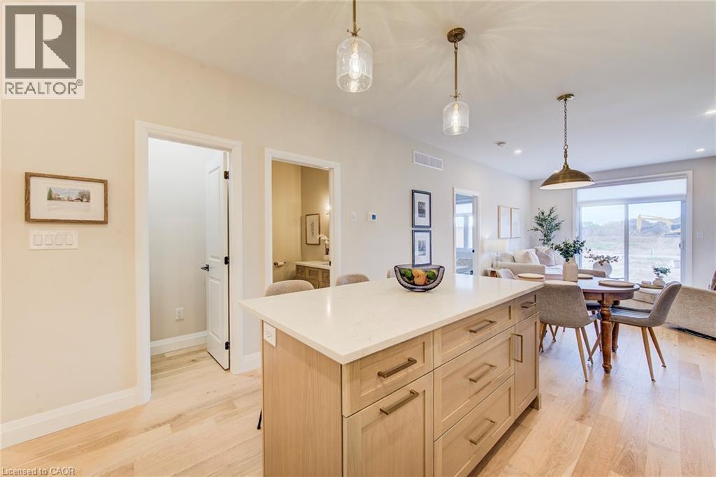 124 SOUTH PARKWOOD Boulevard thumbnail 10