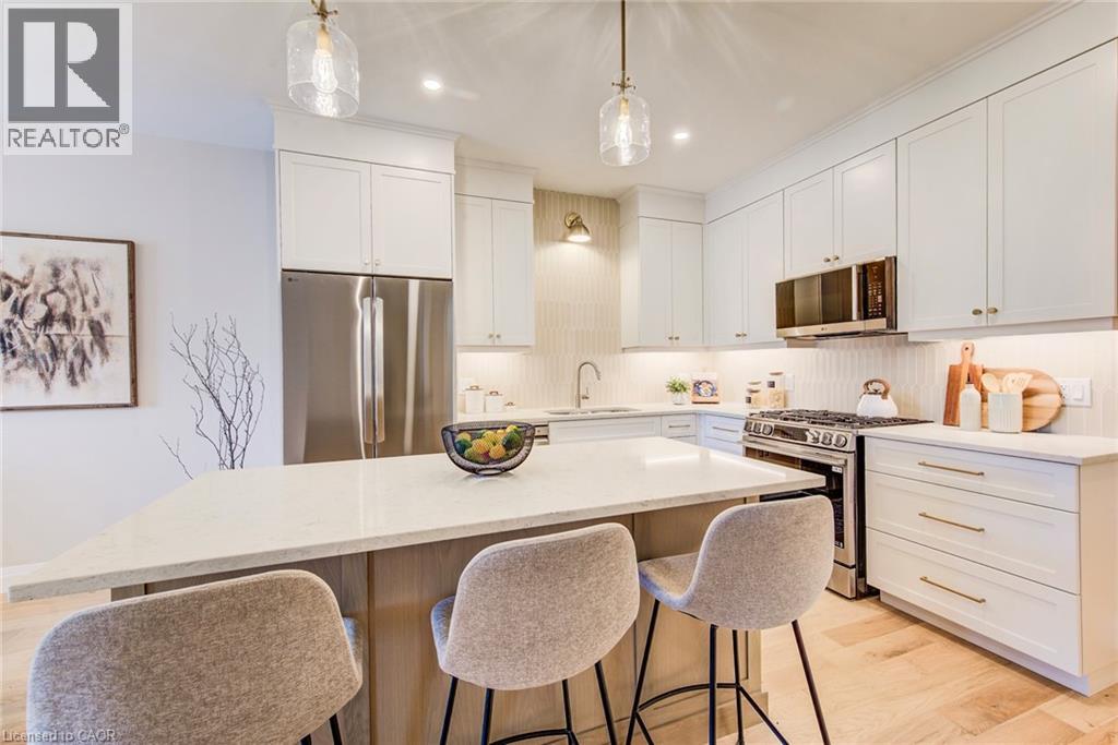 124 SOUTH PARKWOOD Boulevard thumbnail 12