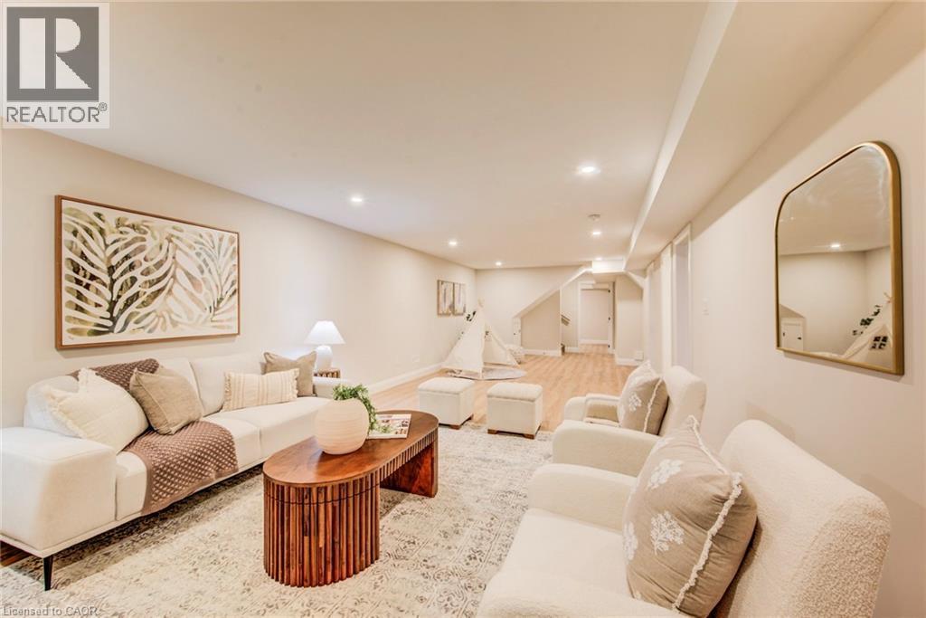 124 SOUTH PARKWOOD Boulevard thumbnail 22