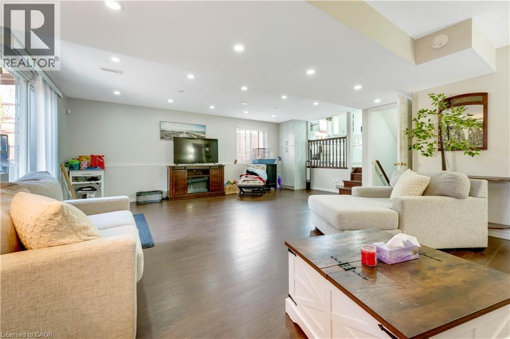 183 BUSH CLOVER Crescent thumbnail 11