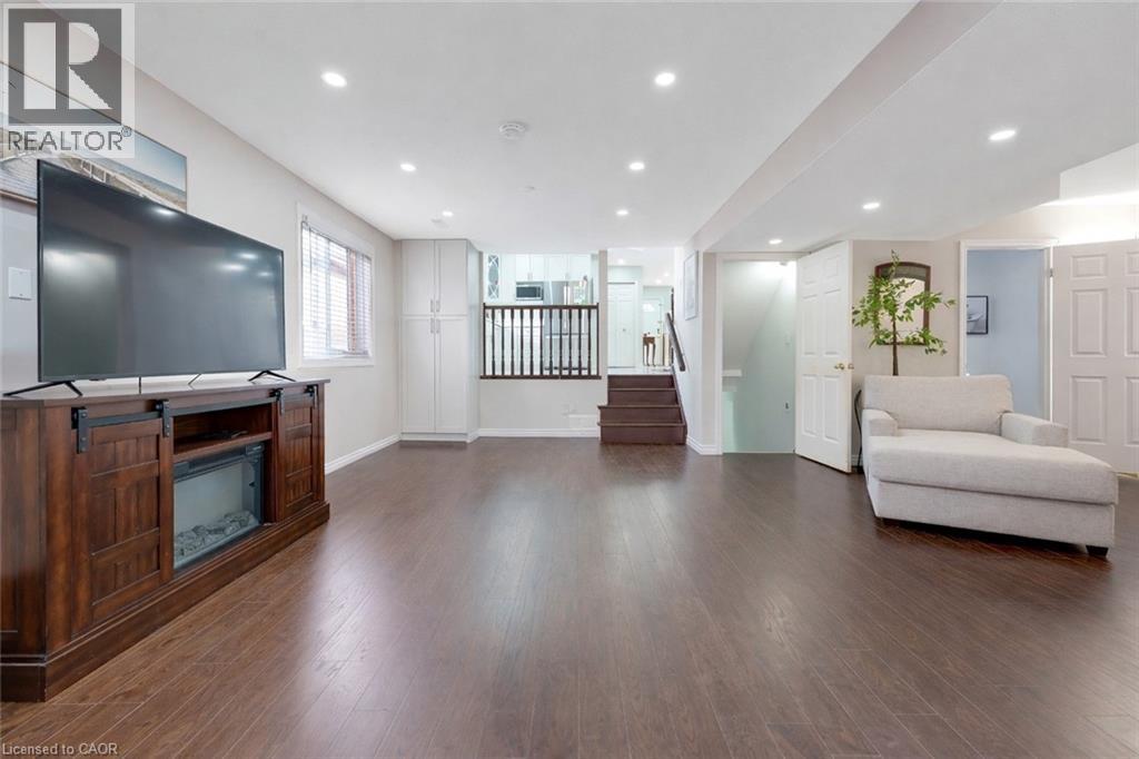 183 BUSH CLOVER Crescent thumbnail 24